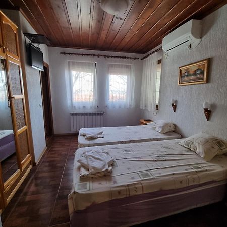 Къща За Гости Билдникс Malko Tŭrnovo Εξωτερικό φωτογραφία